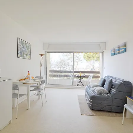 Studio Du Port 2 Apartment